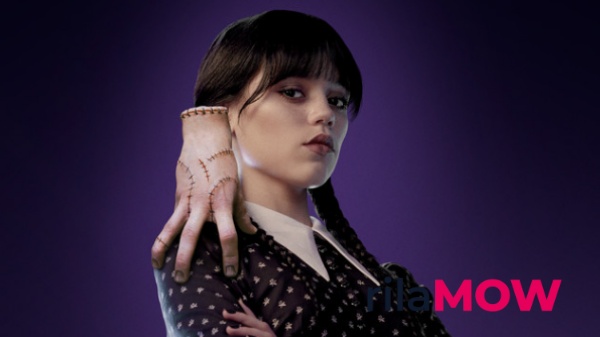 Wednesday series misteri remaja populer